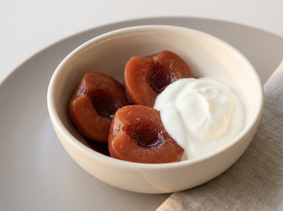 Pesche al vino rosso come dessert semplice