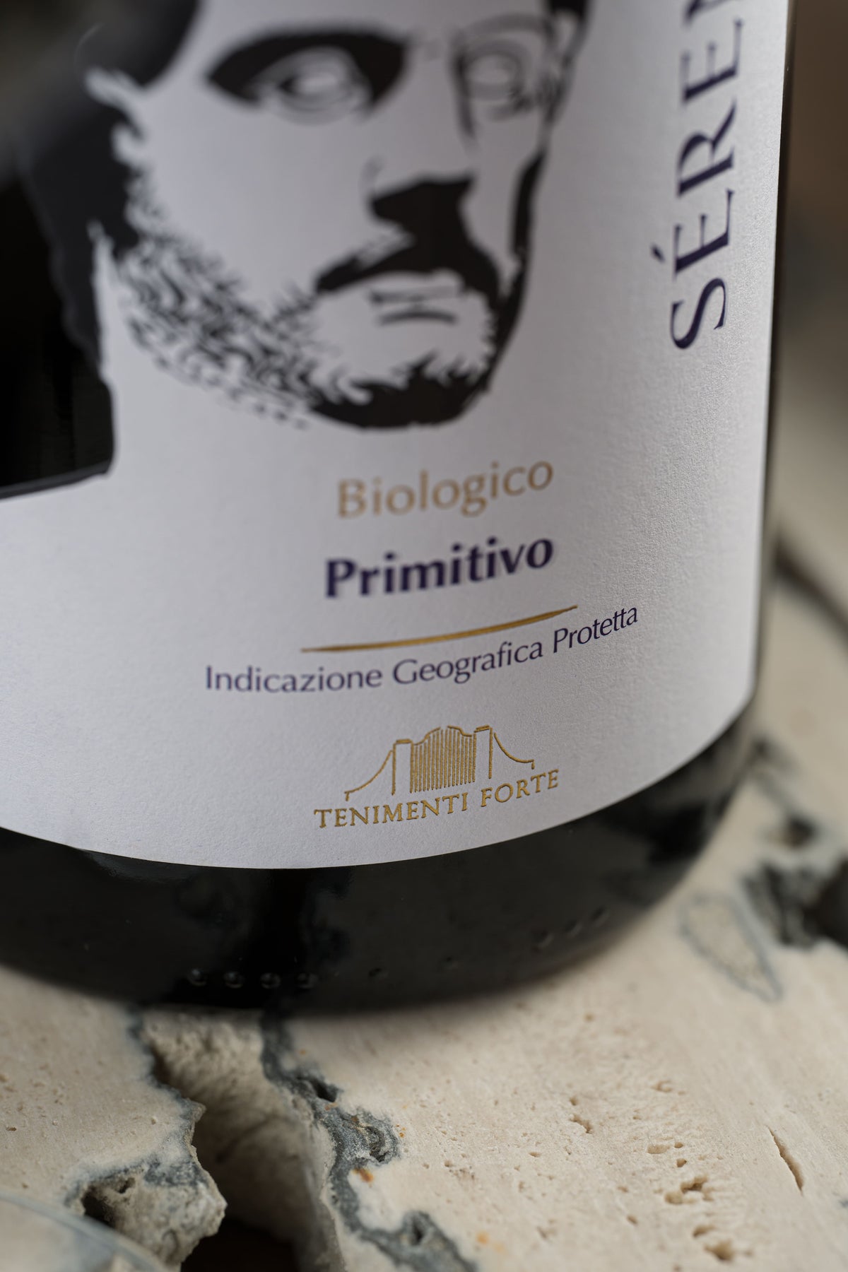 Serenio vino etichetta zoom