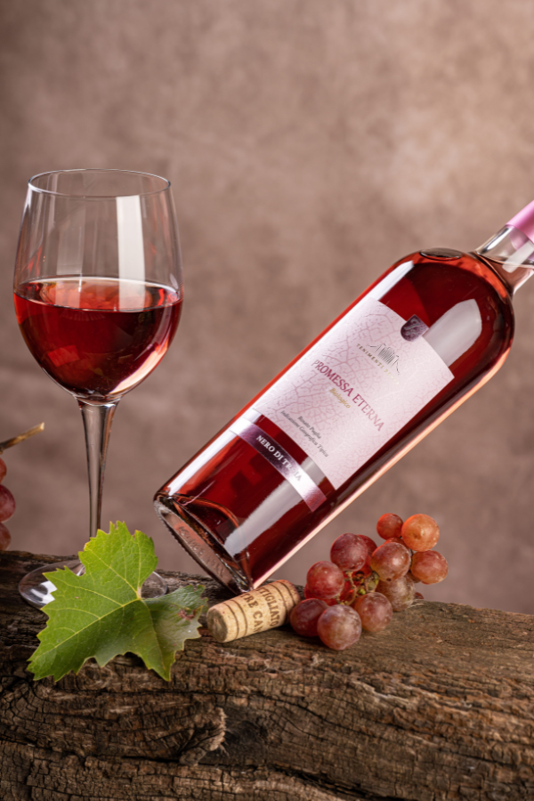 Vino Rosato Promessa Eterna Puglia