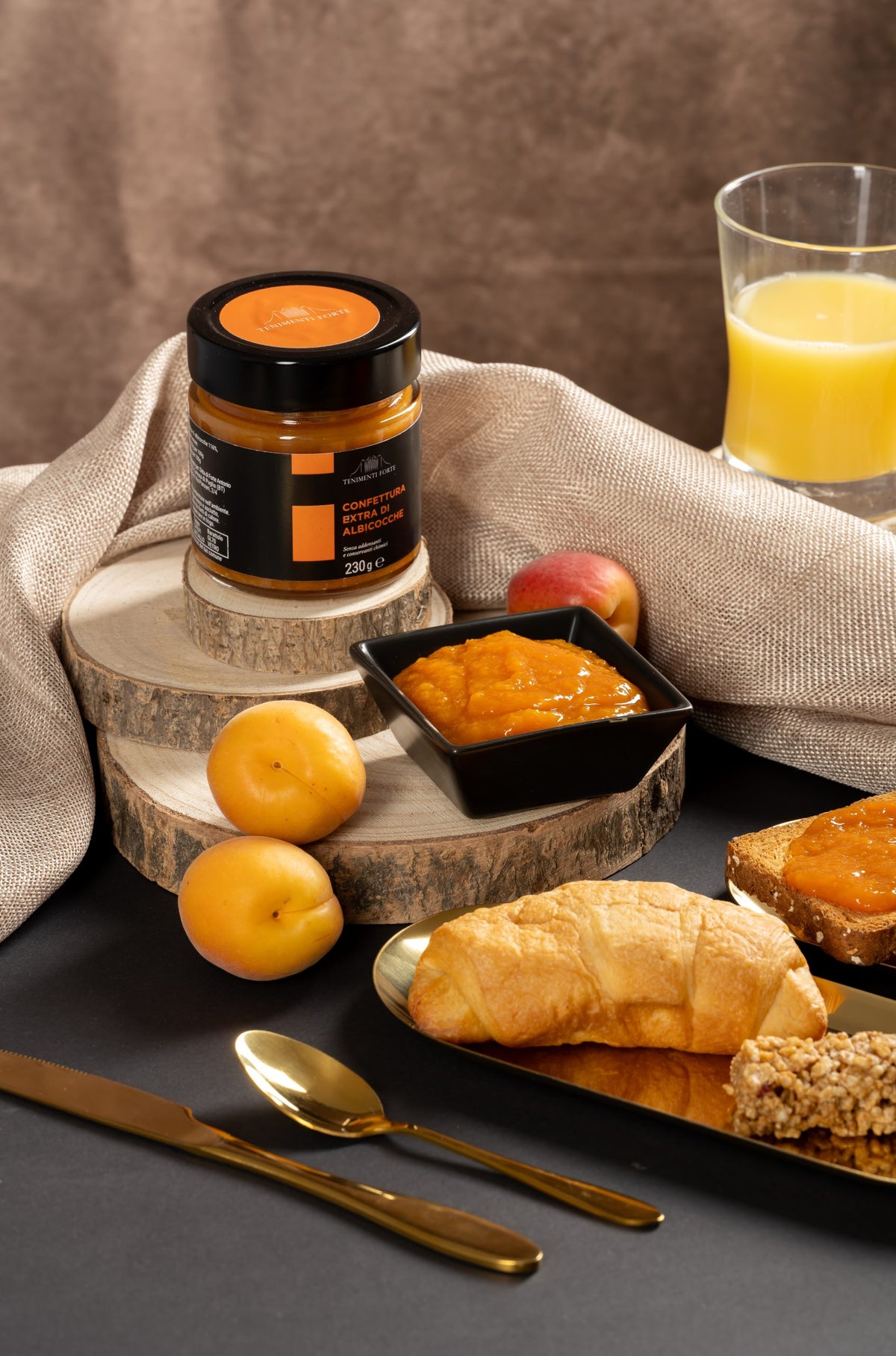 colazione tenimenti forte con confettura albiocche